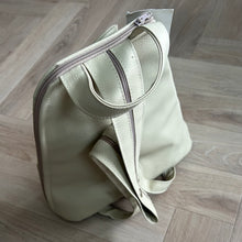 BEIGE BAG