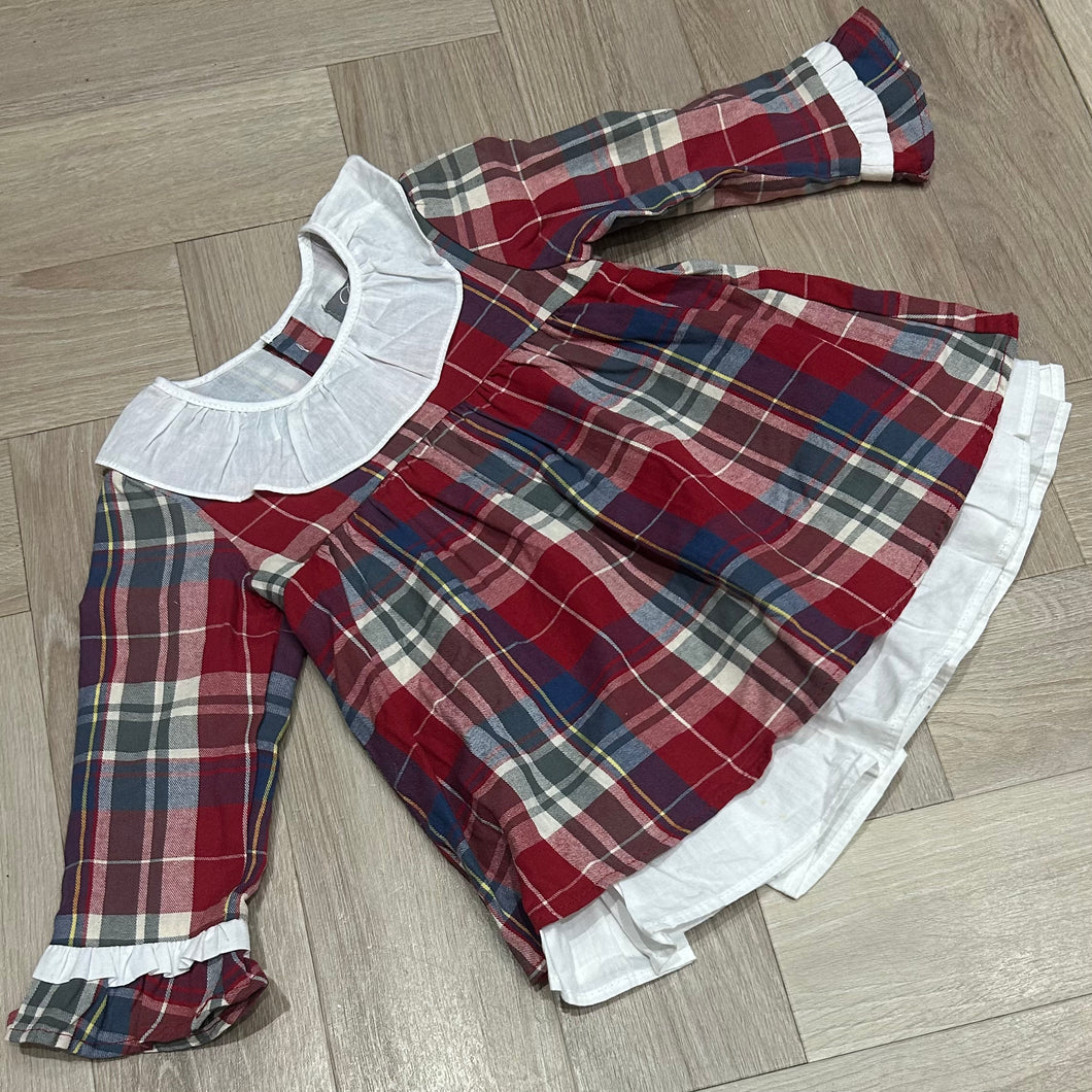 DRESS