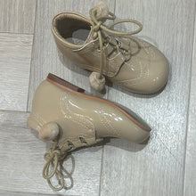 CAMEL POM POM SHOES