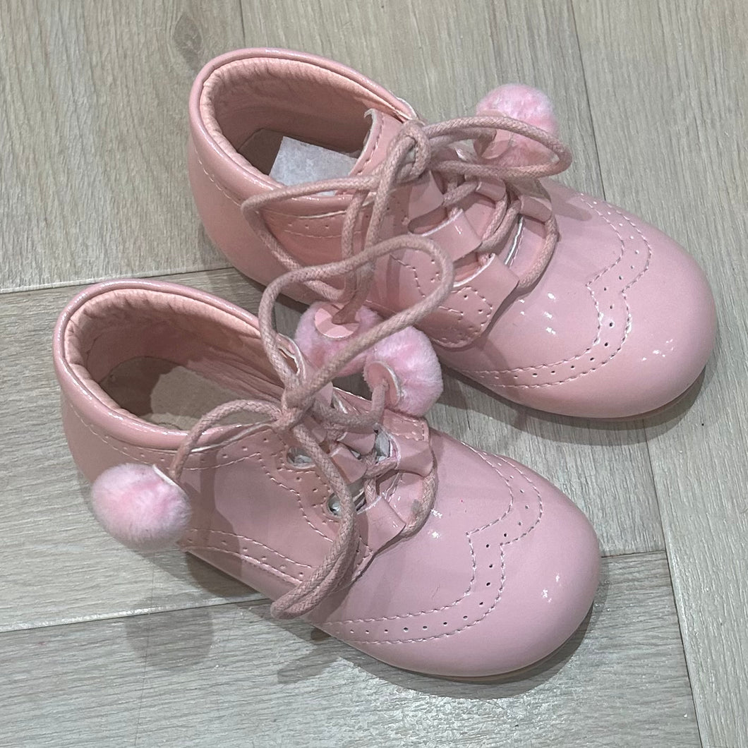 PINK POM POM BOOTS