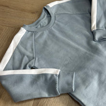 TRACKSUIT